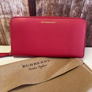 Burberry Pink Leather Zip Wallet